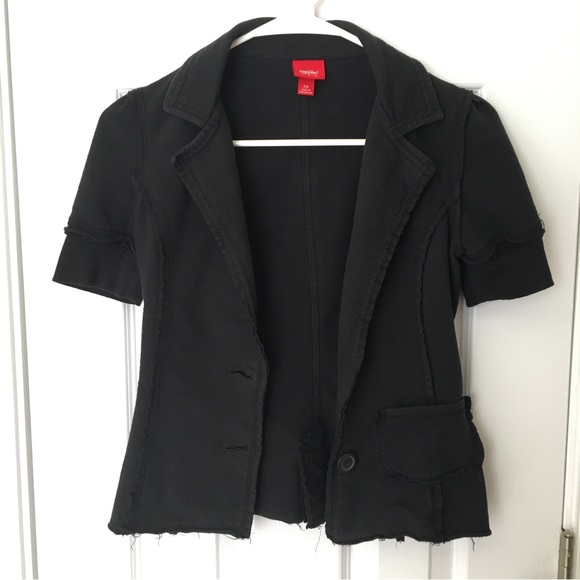 Fitted Black Mossimo Short-sleeved 2-button Jacket - Picture 6 of 16